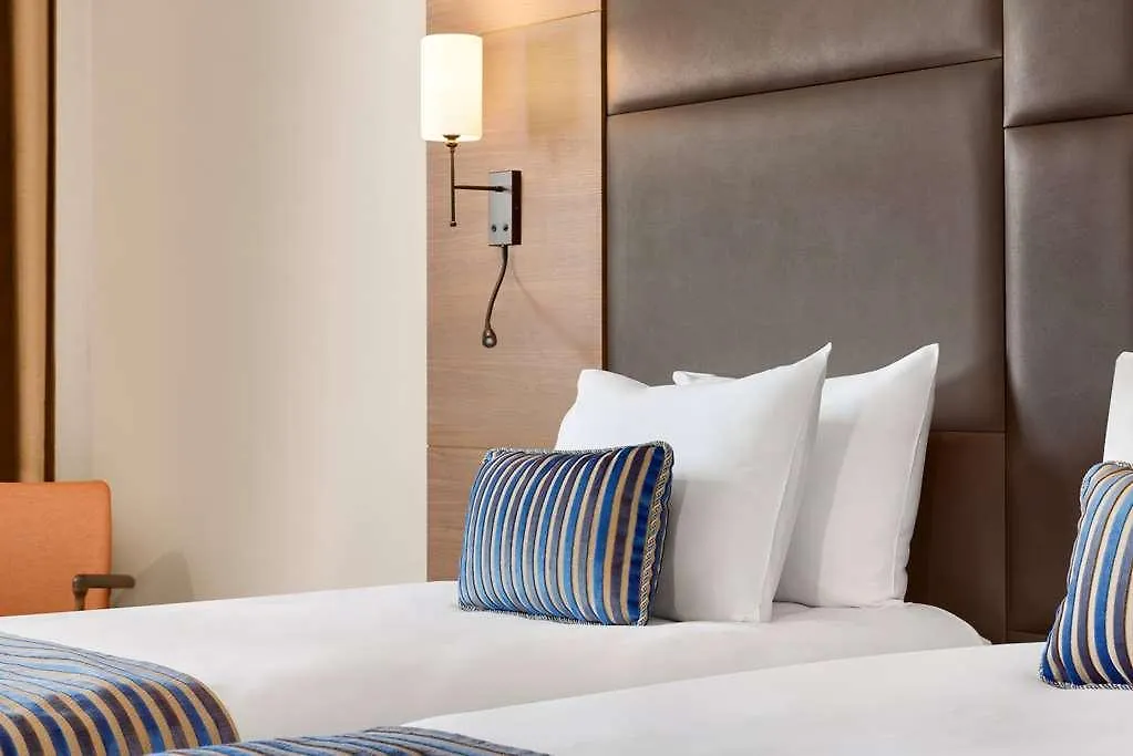 מלון Tryp Istanbul Sisli
