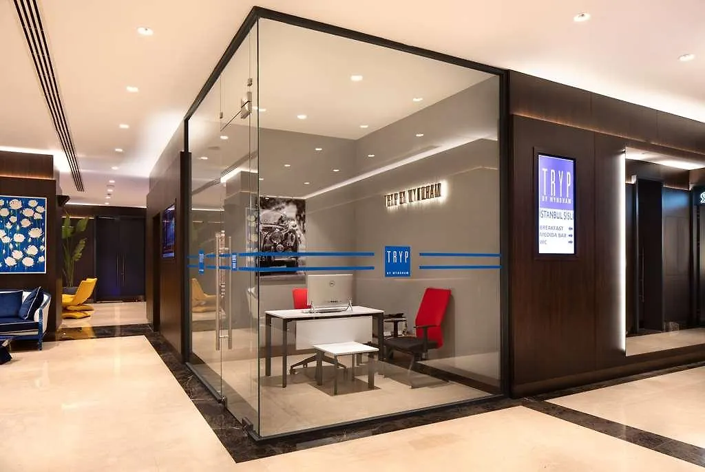 מלון Tryp Istanbul Sisli