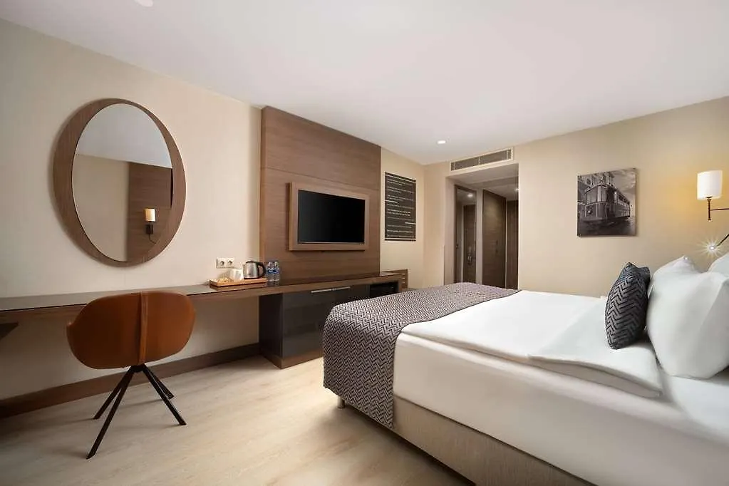 מלון Tryp Istanbul Sisli