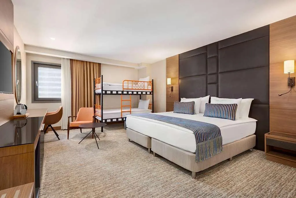 Tryp Istanbul Sisli Hotel 0*,